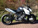KTM 990 Super Duke - KTM 990 SUPER DUKE