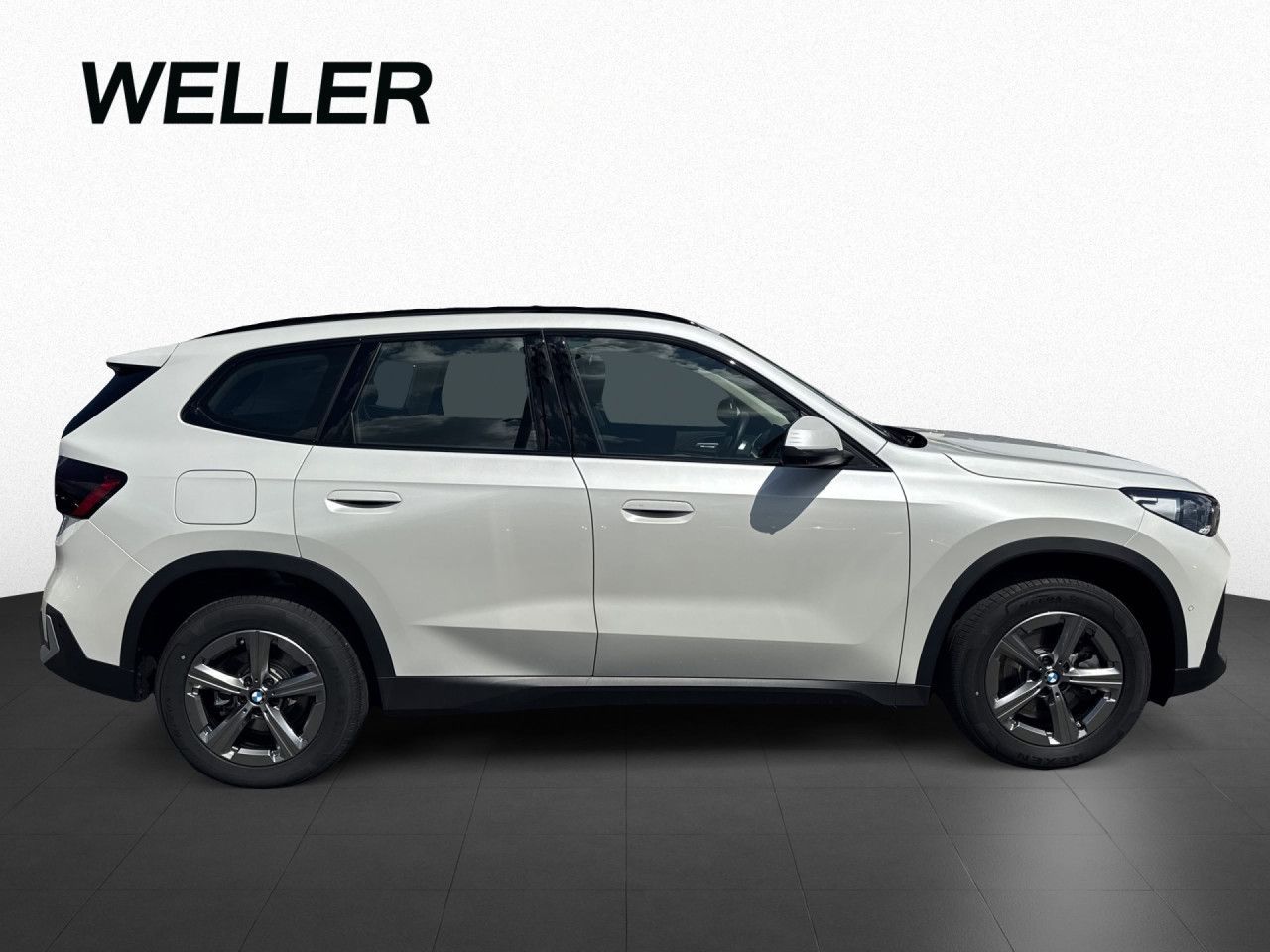 BMW X1 xDrive23i AdLED,AHK,360°,H/K,HUD,DAPro,KomZu foto 6