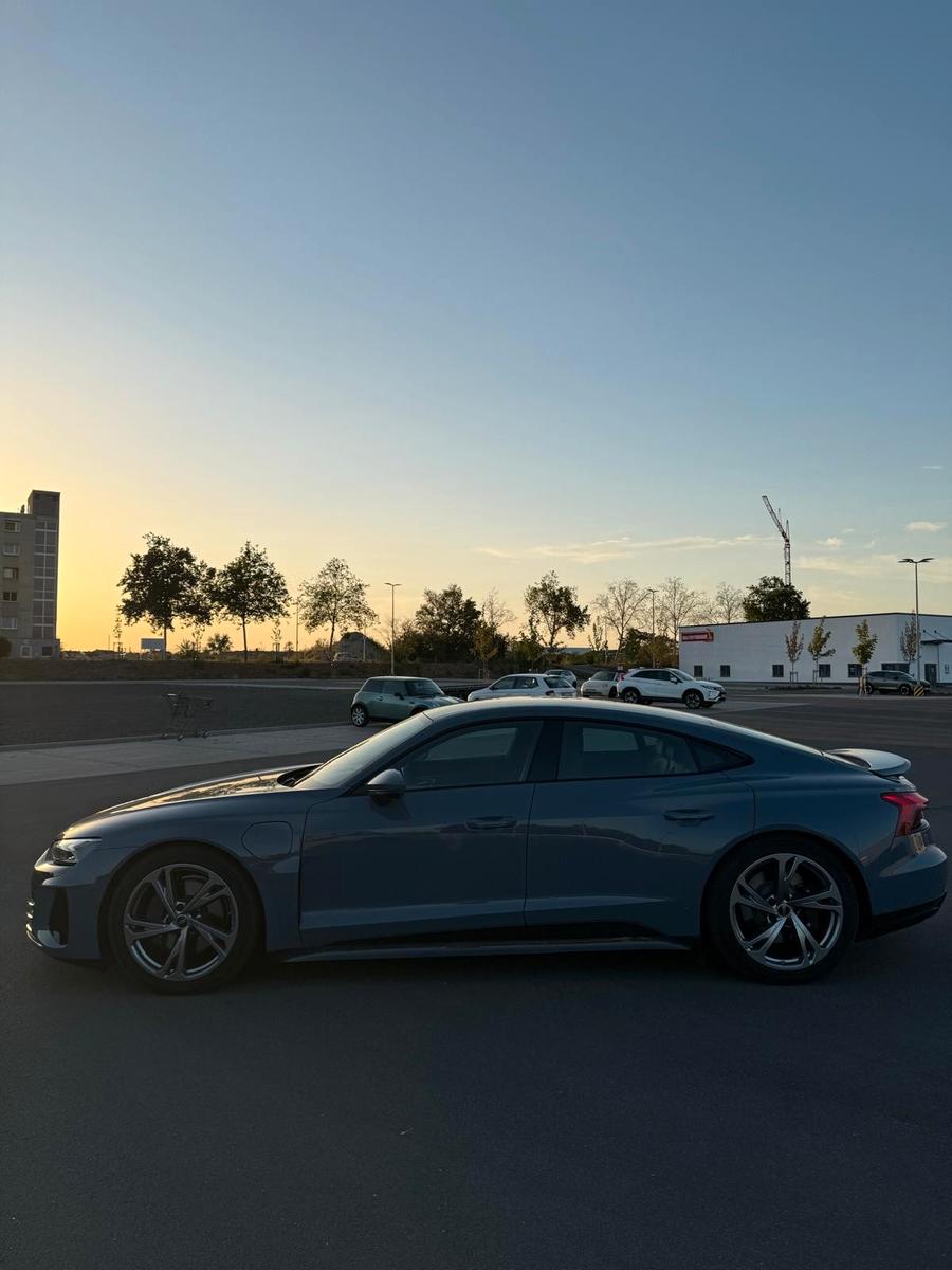 Audi e-tron GT