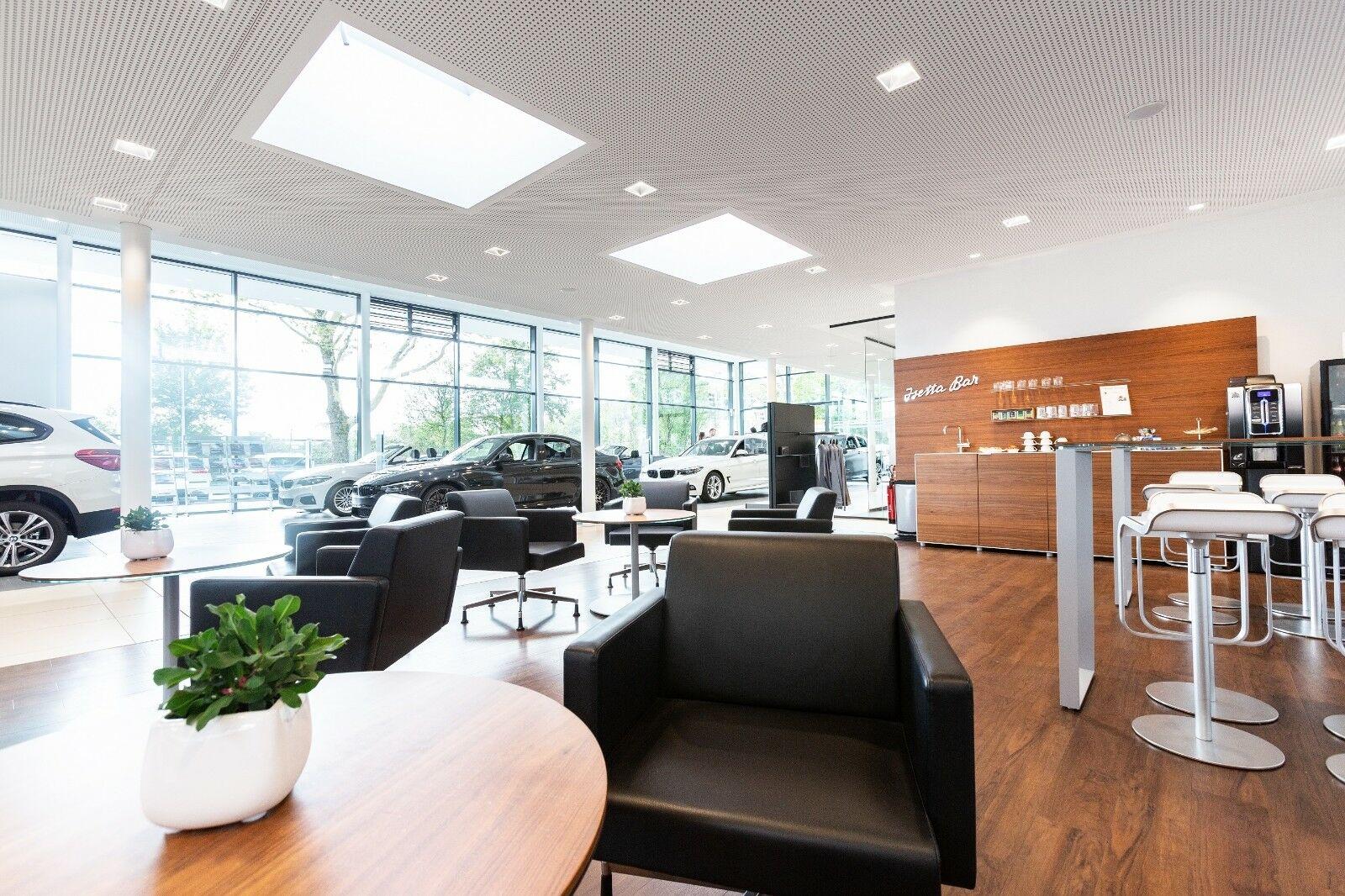 showroom-image-main