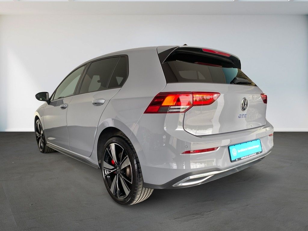 Volkswagen Golf - Bild 16
