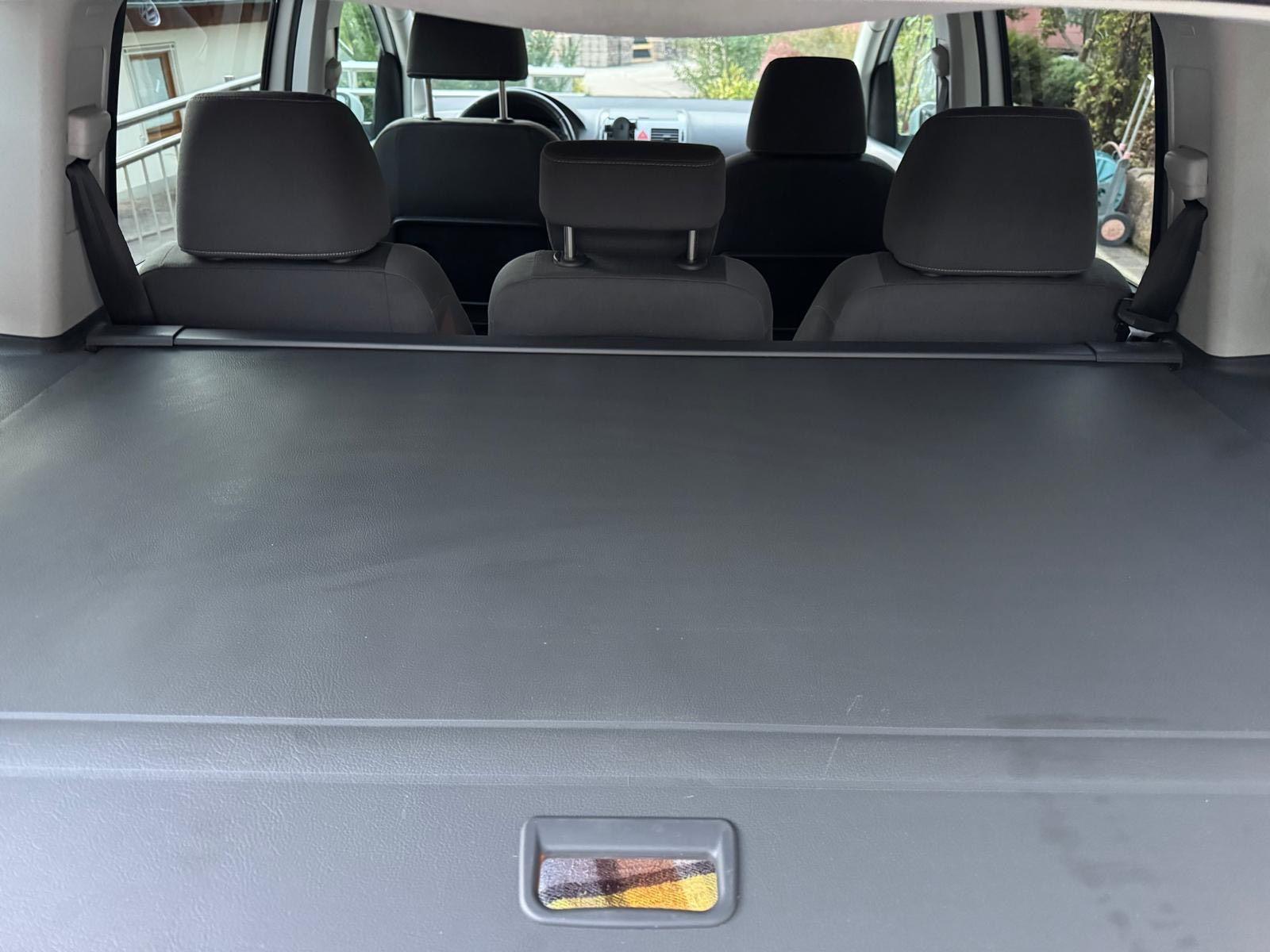 Volkswagen Touran 2010 — photo 10