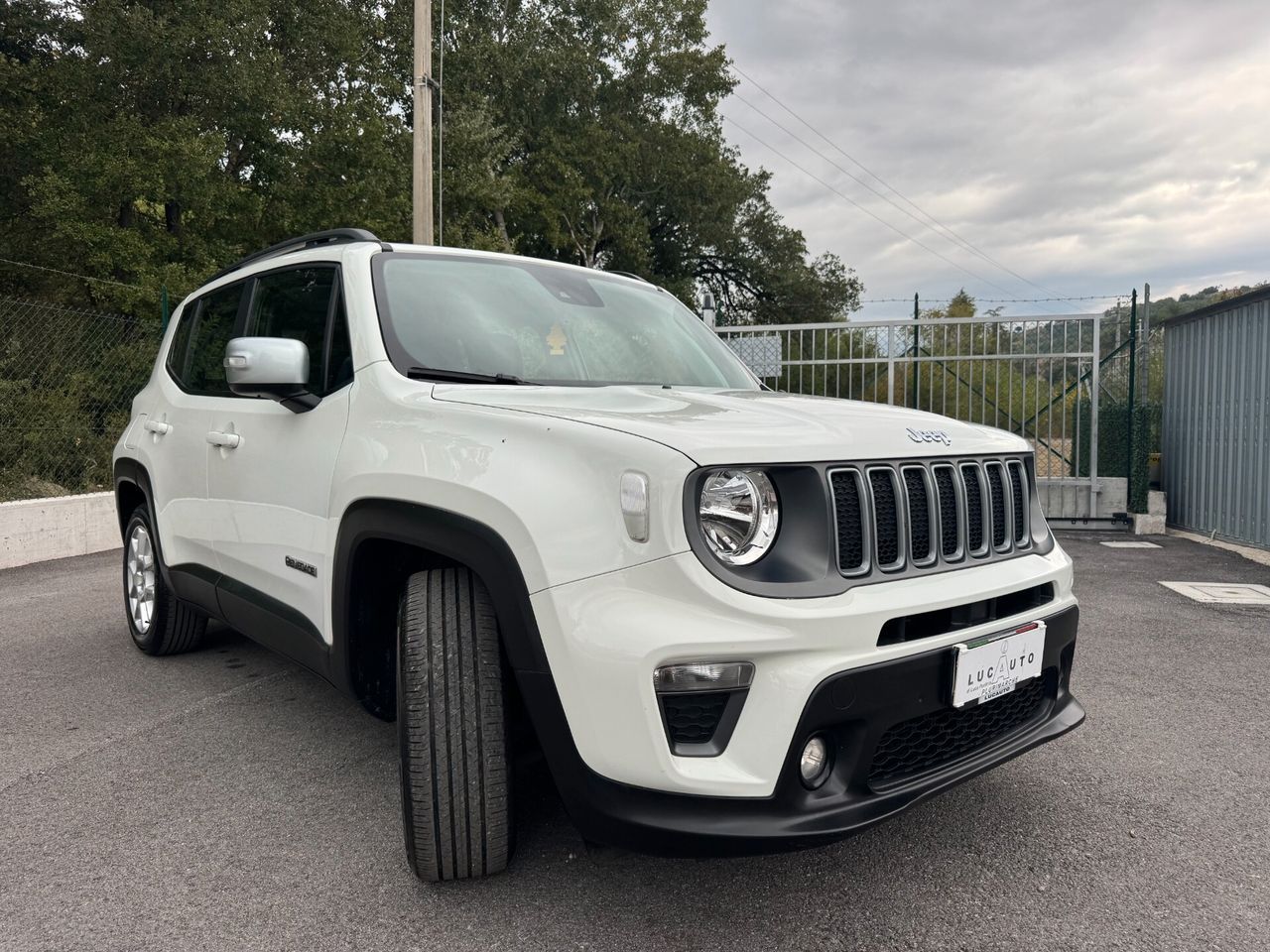 Jeep Renegade 1.6 Mjt 130 CV Limited imagem 3