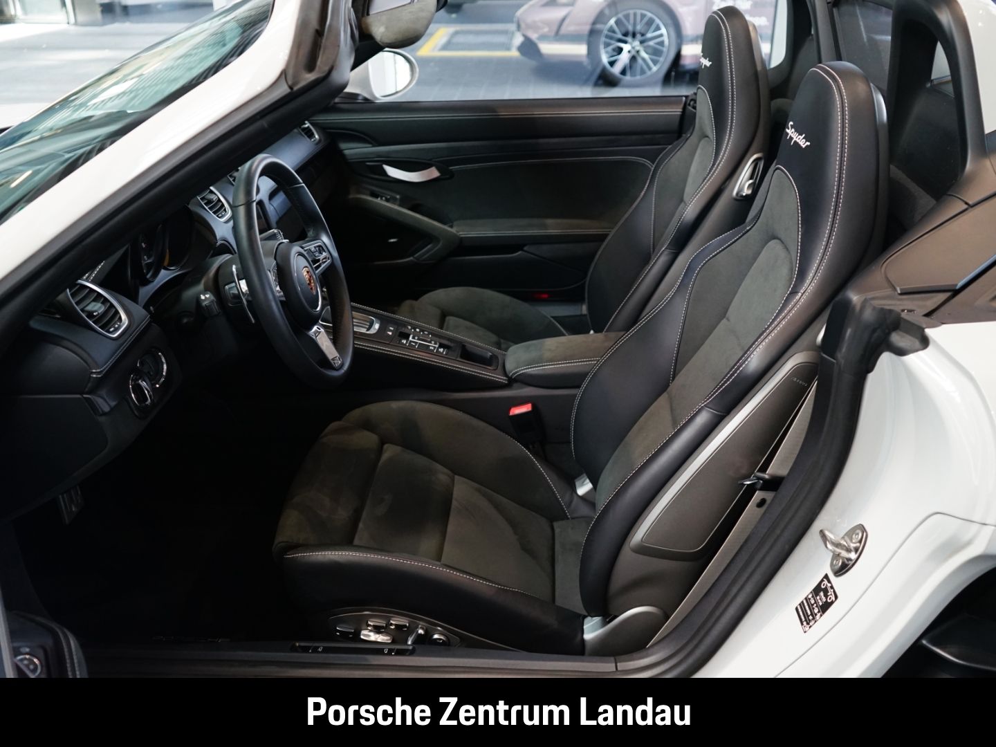 Porsche 718 Spyder BOSE Rückfahrkamera Sportabgas PDLS foto 17