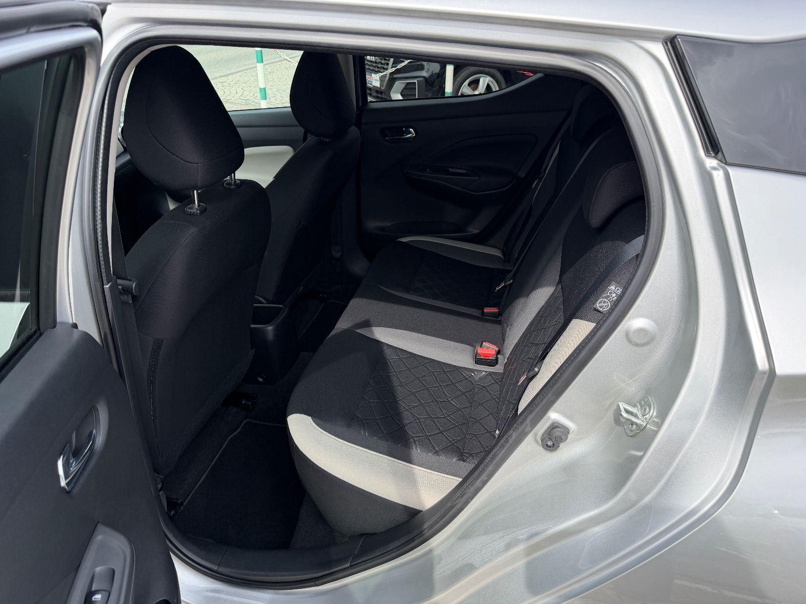 Fahrzeugabbildung Nissan Micra N-Design NAVI KAMERA SPUR ASSIST SITZHEIZ.