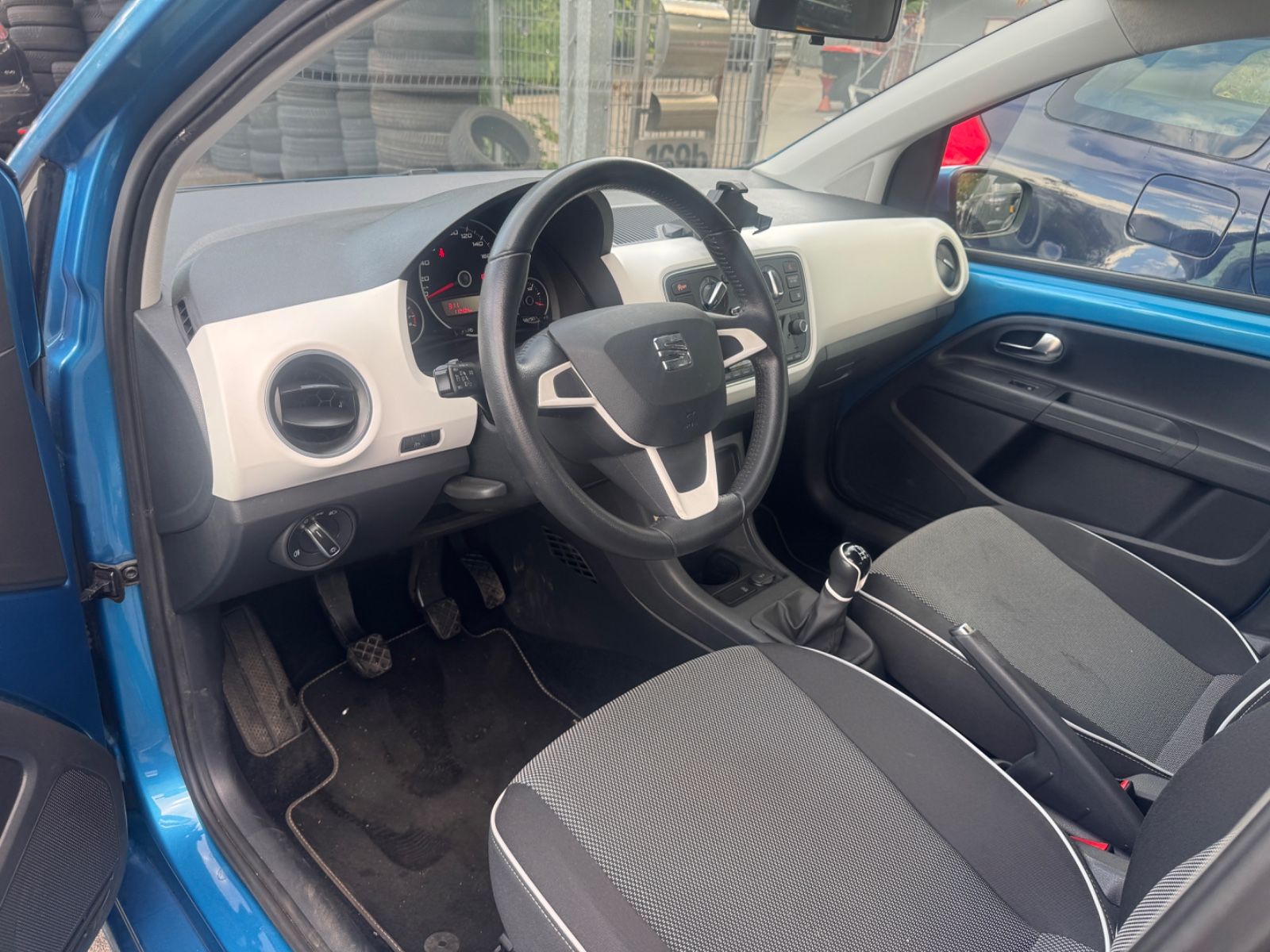Fahrzeugabbildung SEAT Mii Chic Klima+Bluetooth