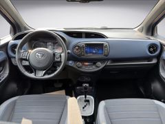Fahrzeugabbildung Toyota Yaris 1.5 Hybrid Style Selection KAMERA FACEL.