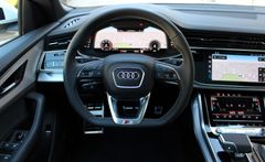 AUDI Q8 50 TDI quattro/ S-LINE/ PANO/ MATRIX/ STANDHZ AUDI Q8 50 TDI quattro/ S-LINE/ PANO/ MATRIX/ STANDHZ