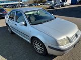 Volkswagen Bora 1.6 Edition - Volkswagen Bora: Edition