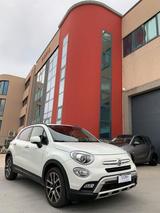 Fiat 500X 1.6 MultiJet 120 CV Cross Plus - weiße Fiat 500L Cross