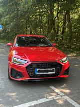 Audi A4 45 TFSI S tronic quattro S line Avant S line