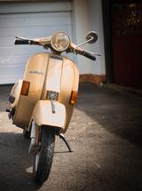 Vespa P125X (1983)   Gold  Polini Sound - VESPA P 125 X