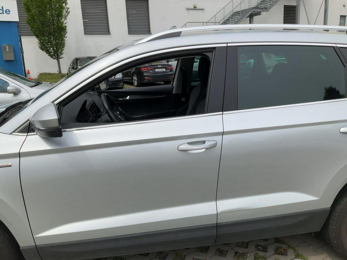 Skoda Karoq 1.5 TSI Navi 2Z. Climatronic RFK 4xSH LED
