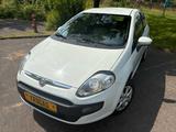 Fiat Punto 1.4 8V Natural Power Dynamic*1HD*72TKM* - Fiat Punto aus 2011: 1.4