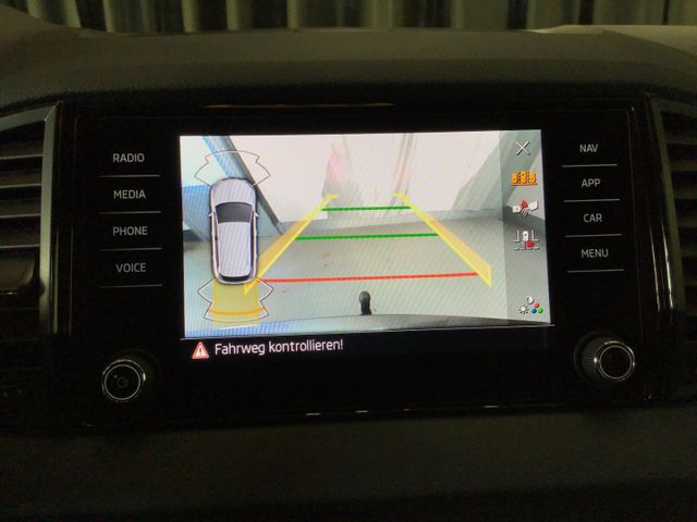 Fahrzeugabbildung Skoda Karoq Sportline 2.0 TDI 4x4 DSG/AHK/RFK/ACC/DCC