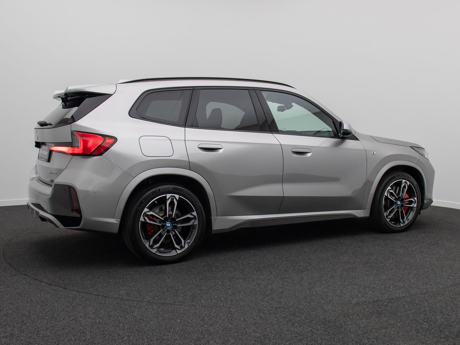 Fahrzeugabbildung BMW X1 xD30e MSport 360&deg;H/K Panorama AHK HUD DAB 19"