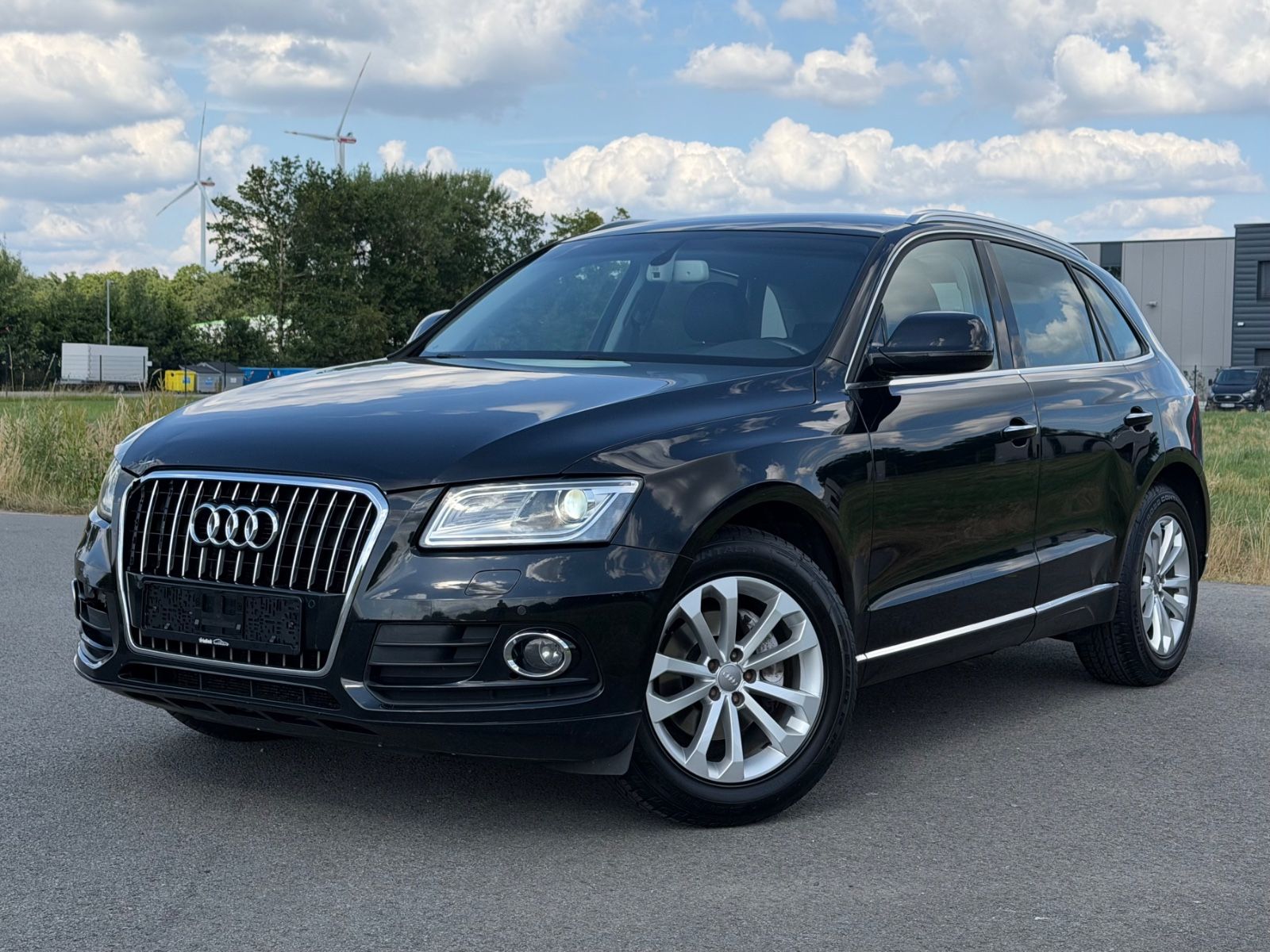 AUDI Q5 2.0 TDI 190 ps  S-tronic Xenon Leder Navi