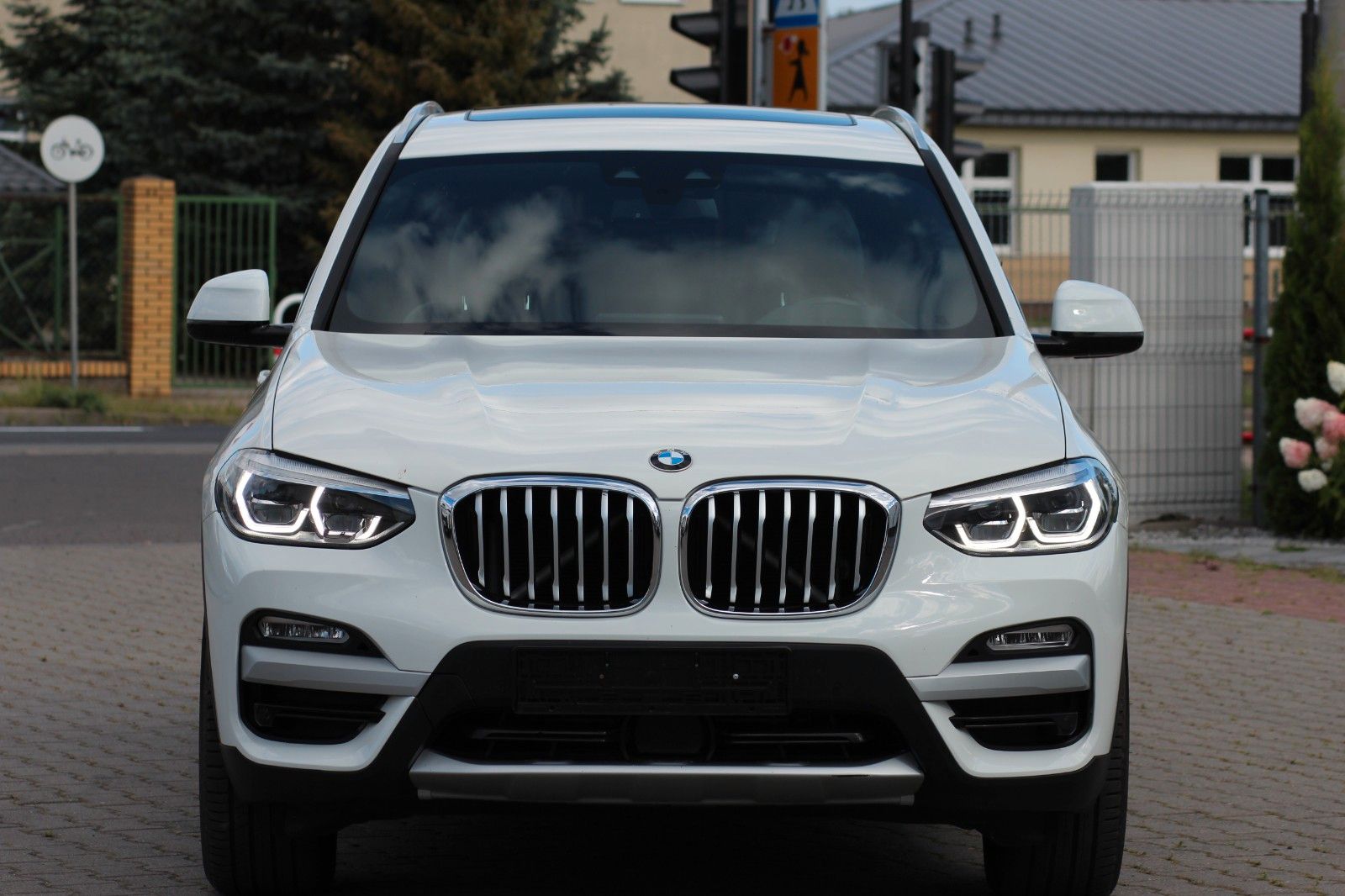 BMW X3 xDrive 25 d xLine LED PANORAMA PDC AHK HK-L7 foto 2