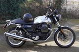 Moto Guzzi V7 III ANIVERSARIO 885/1000 - Moto Guzzi Motorräder in Berlin