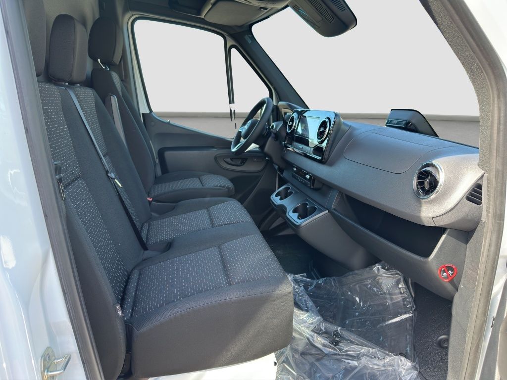 Fahrzeugabbildung Mercedes-Benz Sprinter 319 CDI Kasten SELECT Hochdach Lang AHK