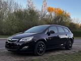 Opel - ASTRA-J SPORTS TOURER 1.7 CDTI TUV ... - Opel Astra aus 2011: Coupe