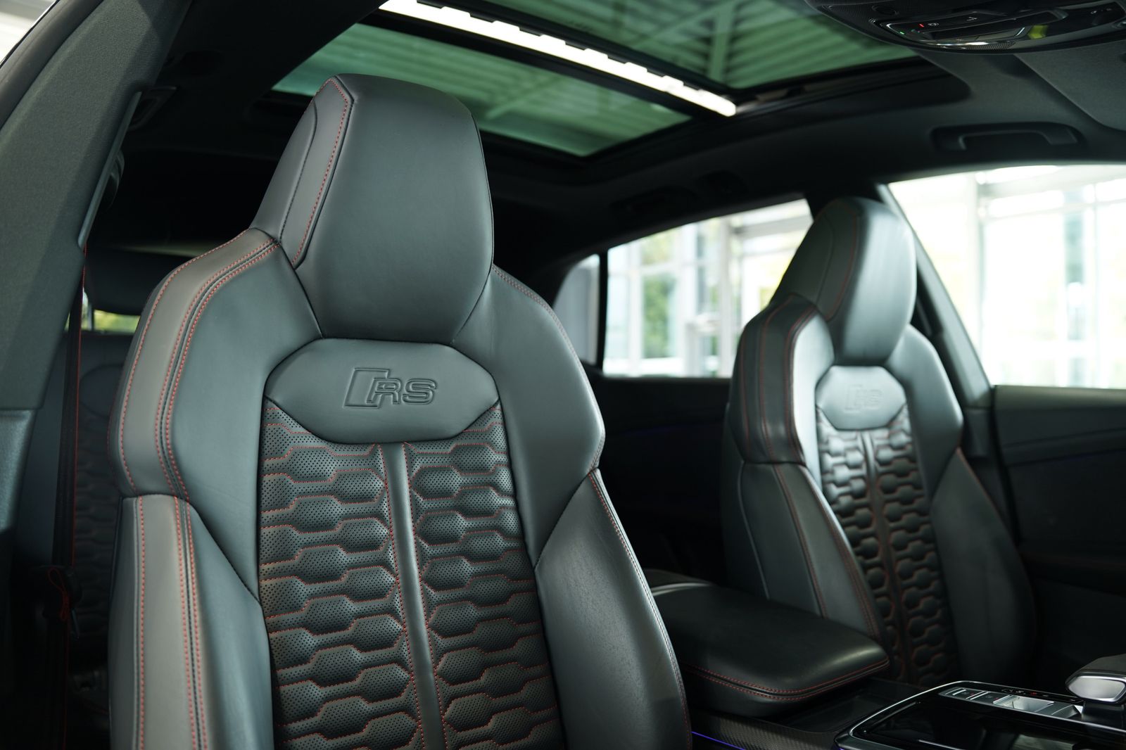 Audi Rsq8