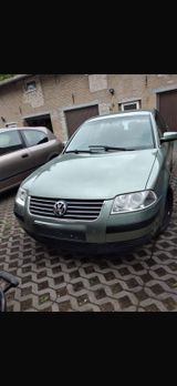 Volkswagen Passat B5  2.0 Benzin  Bj. 20... - Volkswagen Passat: 2.5