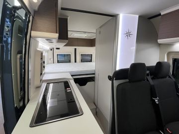 Westfalia Columbus 600 D 140 PS 8G Zusatzbett Solar ACC