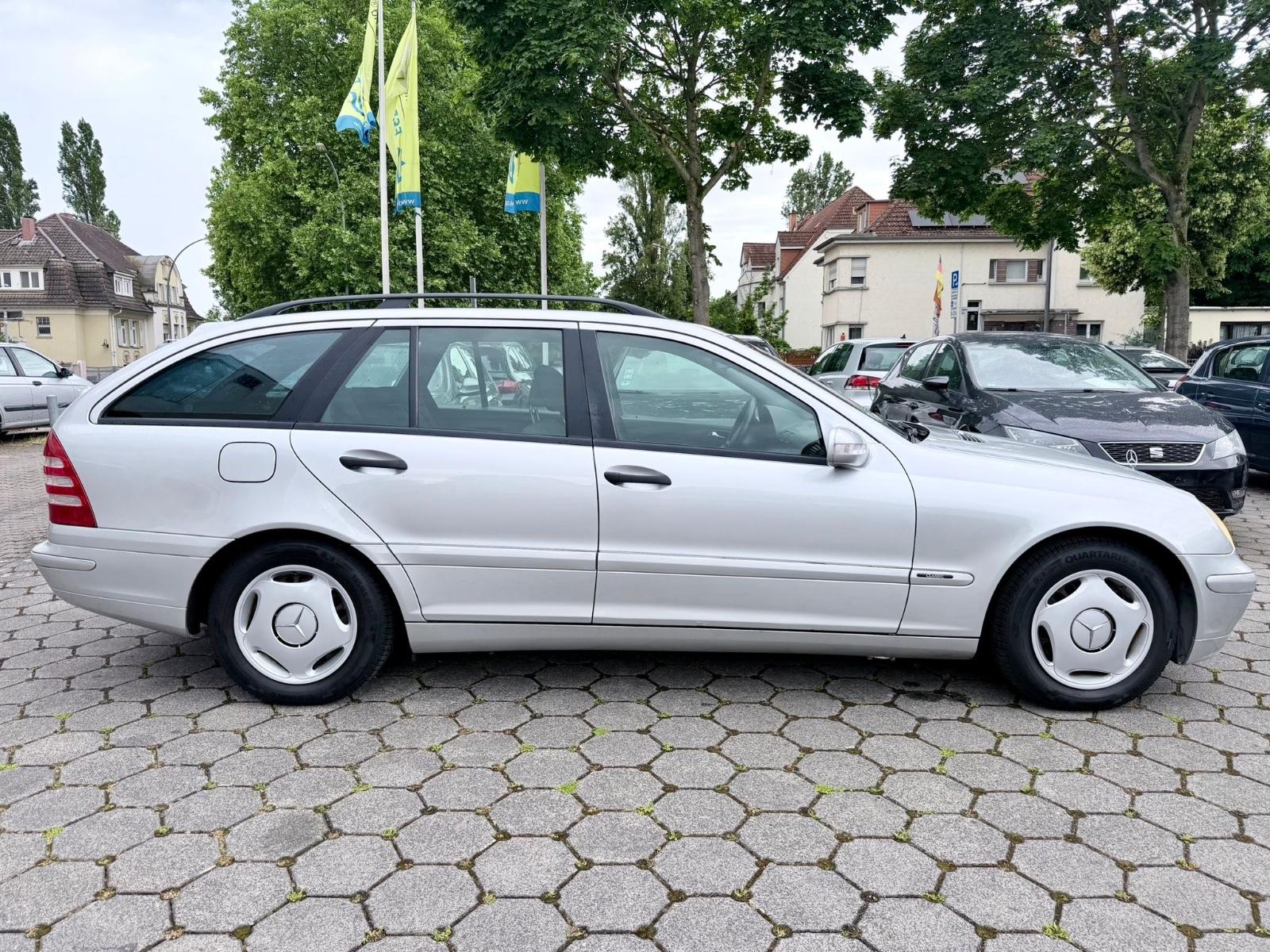 Mercedes-Benz C 180 T-Modell Automatik *AHK+Klima*