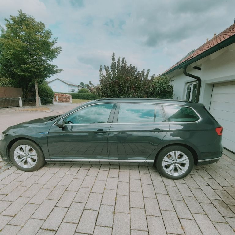 Image of Volkswagen Passat Variant