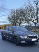 Skoda Superb II Limousine 150.000km - gebrauchte Skoda Superb aus dem Jahr 2009