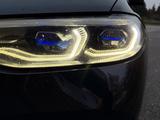 BMW X7 xDrive40d - - blaue BMW X7