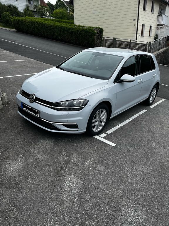 Image of Volkswagen Golf
