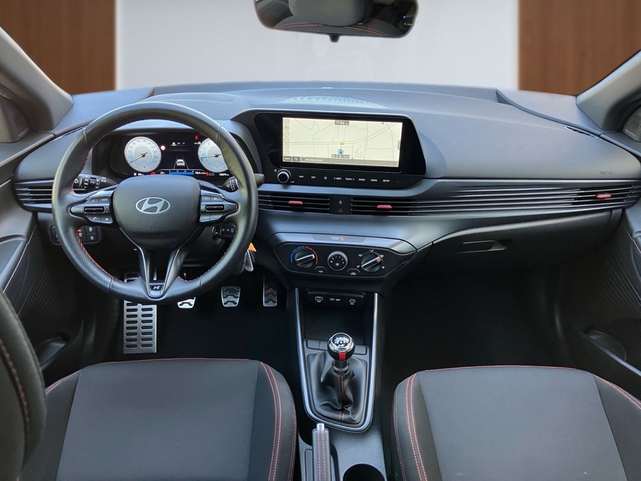 Fahrzeugabbildung Hyundai i20 N-LINE LED*KAMERA*NAVI*CARPL*TEMP*SPURH*USB*