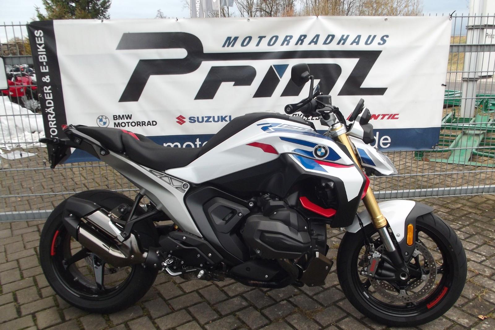 BMW R1300R Performance im "Neuzustand", NP 22000€