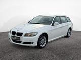 BMW 320i Touring Navi,BT,Xenon,FSE,BT,Pano,HiFi,AHK - gebrauchte BMW 320 aus dem Jahr 2011