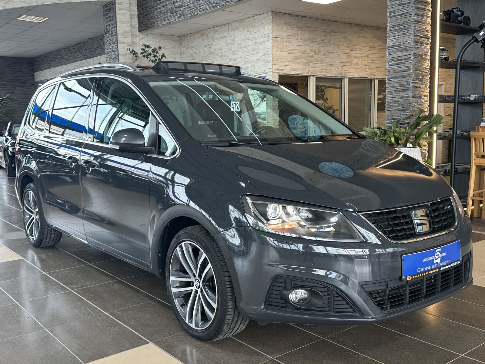 SEAT Alhambra FR-Line Pano 7-Sitzer RCam Navi ACC AHK