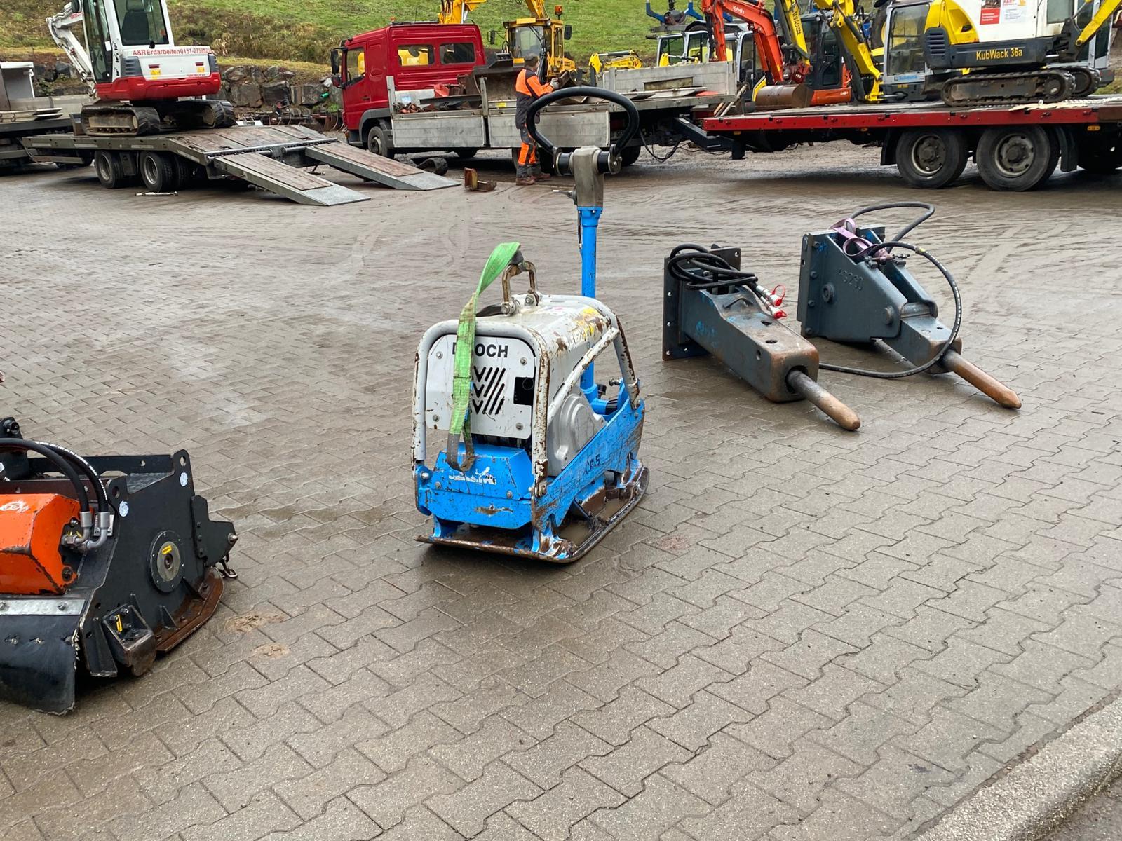 Weber CR 5 Rüttelplatte (netto2800€)