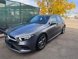 Mercedes-Benz A 220    AMG-Paket - graue Mercedes-Benz A 220