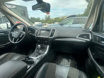 Ford S-Max - 9
