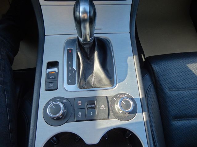 Fahrzeugabbildung Volkswagen Touareg V6 TDI/Xenon/Leder/Kam/Luft/2.Hd/AHK/Nav
