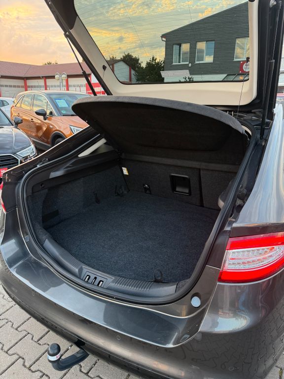 Ford Mondeo - Bild 8