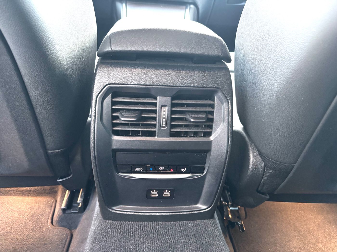 BMW 320d xDrive Tour. M-Sportpaket GARANTIE-08/2029 foto 19