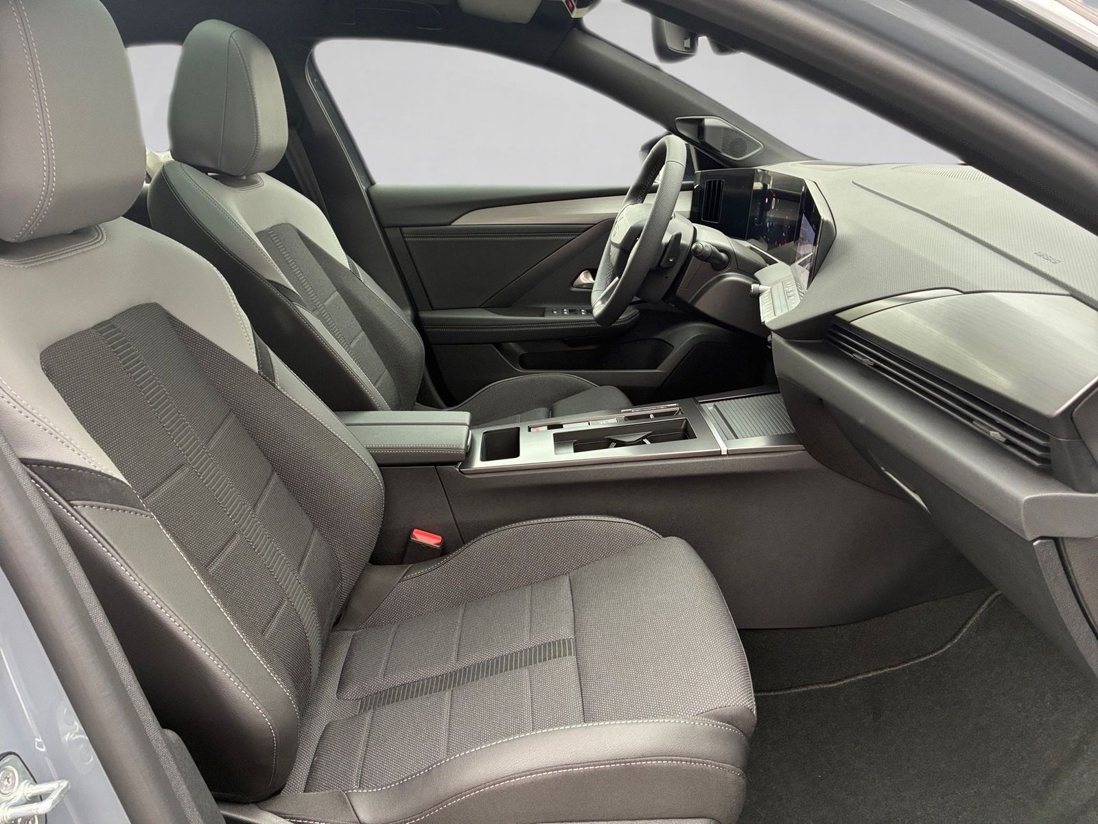 Fahrzeugabbildung Opel Astra L SportsTourer Ultimate Kamera,Sitzh.,LED