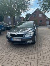 Skoda Octavia 1.6 MPI - Skoda Octavia mit Benzin-Antrieb: Limousine, 1.6