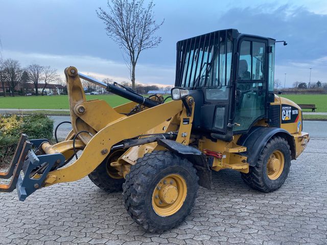 CAT 907 M  908  H Radlader Hoflader