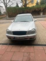 Mercedes-Benz C klasse 200 - gebrauchte Mercedes-Benz E 200 aus dem Jahr 2001