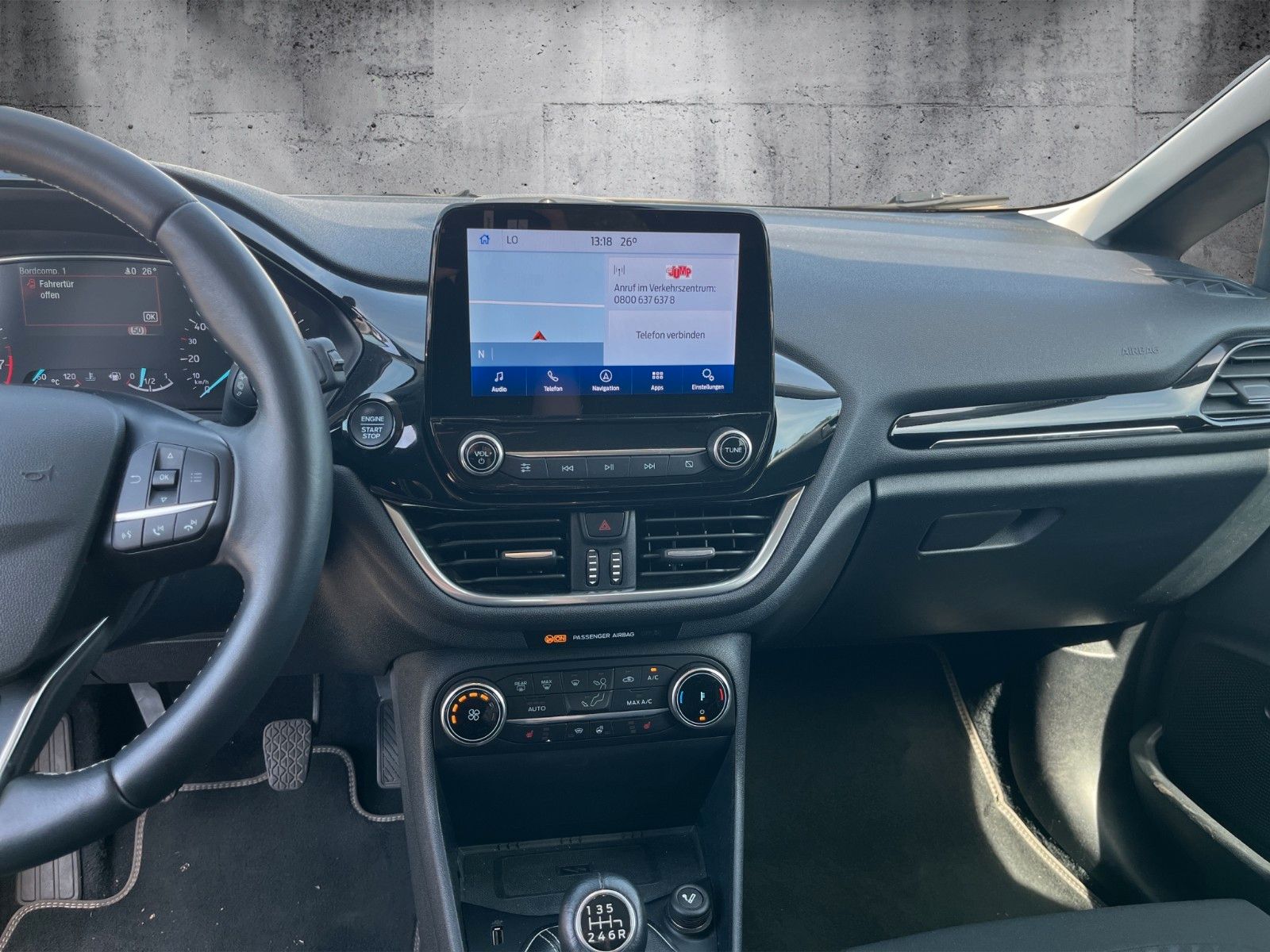 Fahrzeugabbildung Ford Fiesta Titanium X