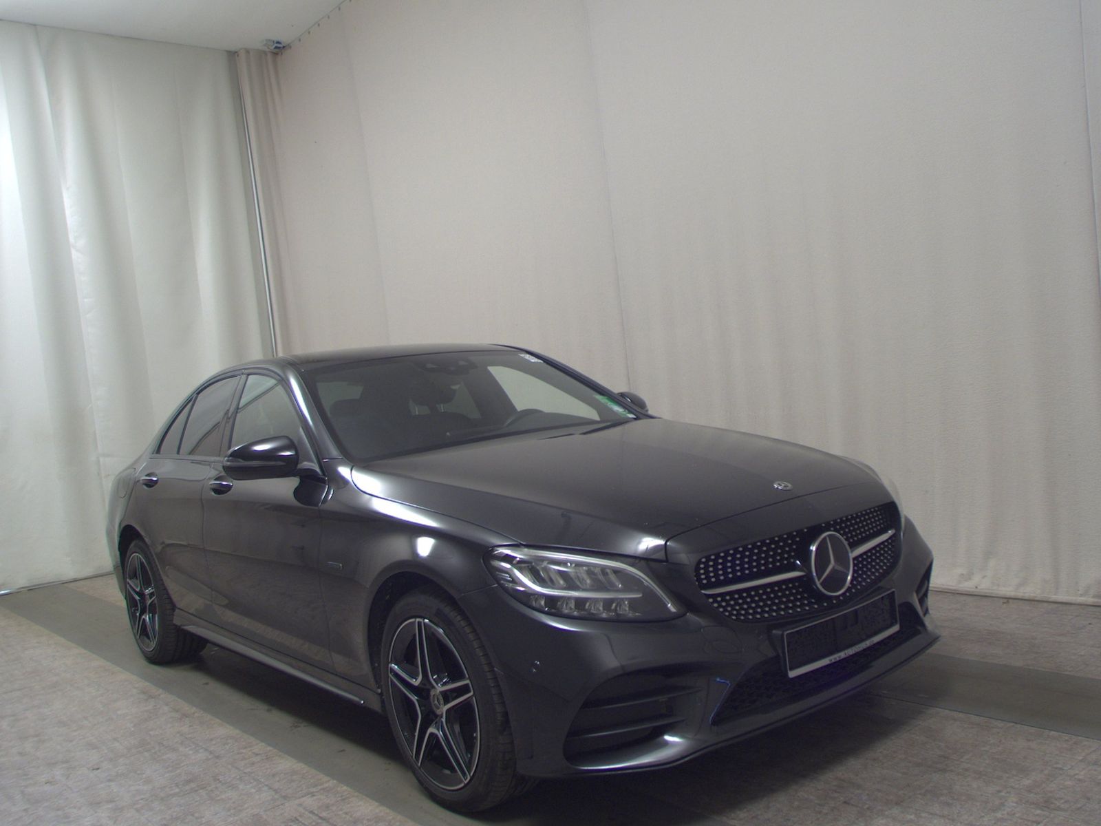 Mercedes-Benz C 300 de AMG-Line Night COMAND LED Distronic+ imagem 3