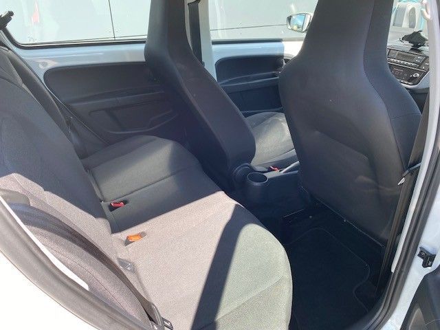 Volkswagen up! - Bild 14